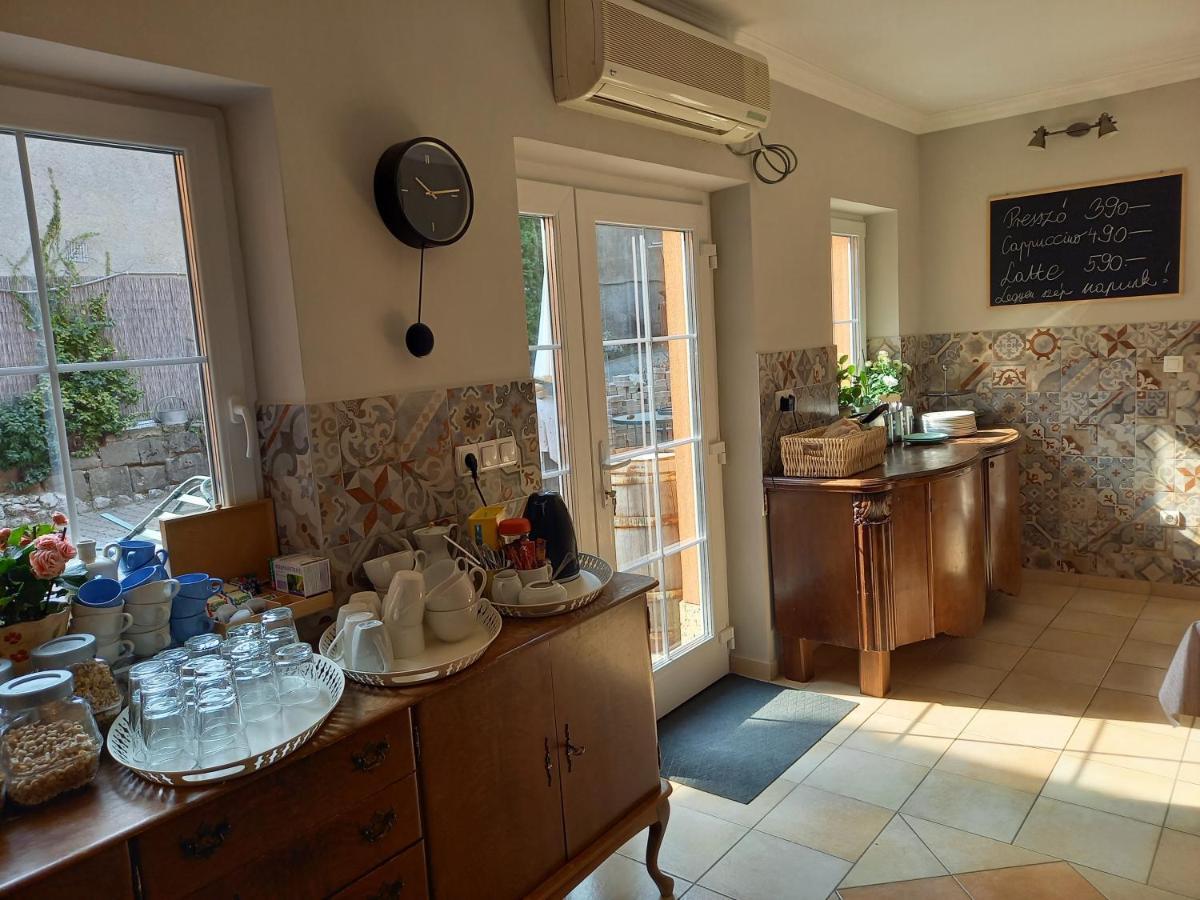 Bed and Breakfast Europa Panzio Eger Zewnętrze zdjęcie